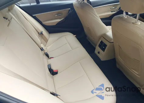 2018 BMW 330I xDrive z USA, uszkodzony, nr VIN WBA8D9C52JA608243